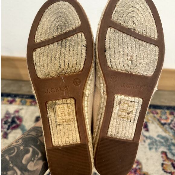 J. CREW Canvas Embroidered Espadrille Shoes Size 7.5 Preppy Luxe Casual Classic - Picture 9 of 9